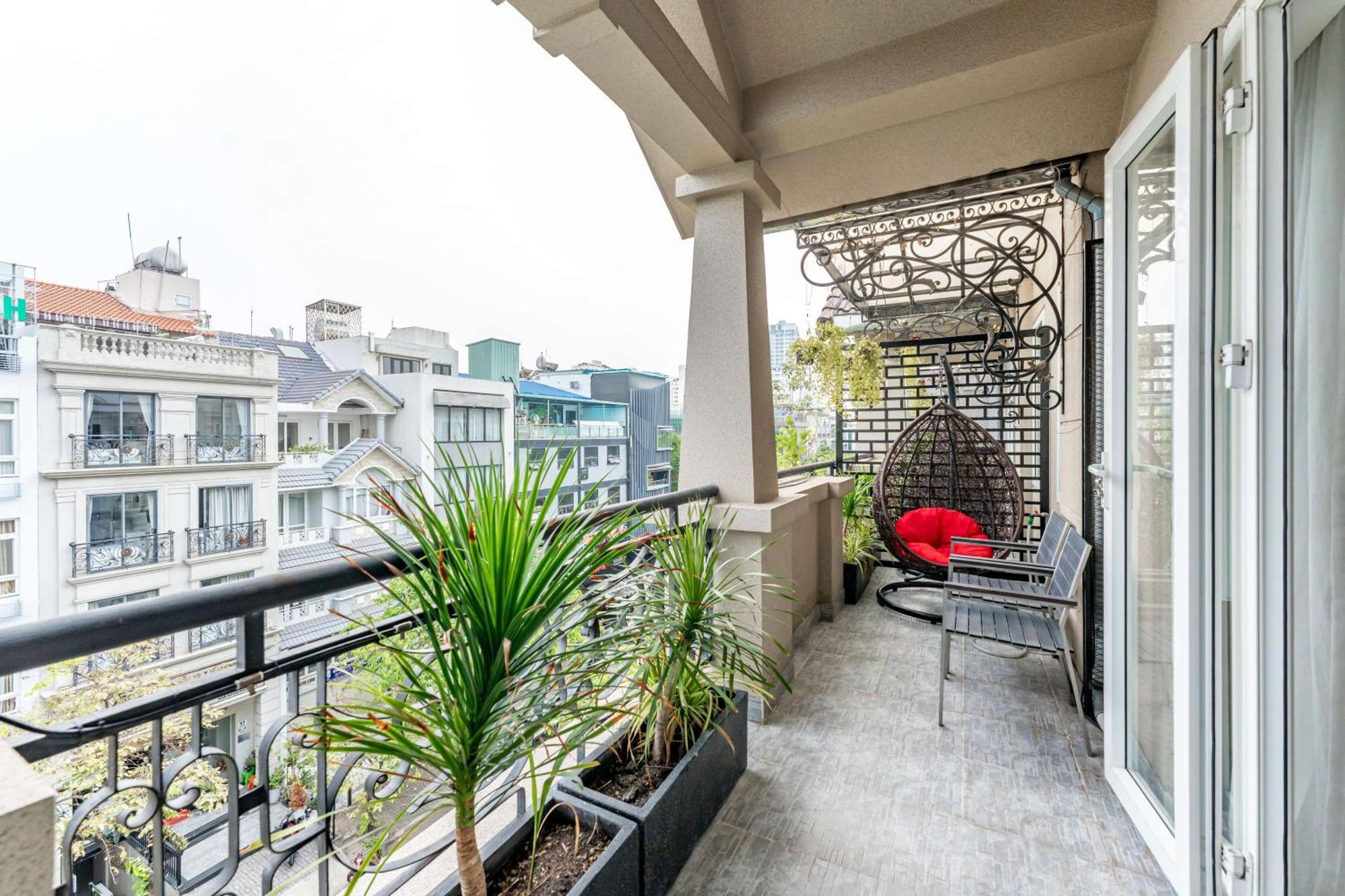Edoya Hotel Phu My Hung مدينة هوشي منه المظهر الخارجي الصورة